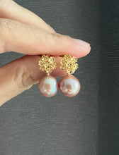 Load image into Gallery viewer, Purple Edison Pearl Bouquet Earrings