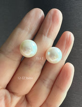 Load image into Gallery viewer, 12-12.5 Ivory FW Perfect Round Earring Studs