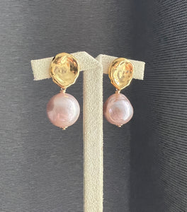 Large Champagne Peach-Pink Roundish Edison Pearls Gold Tab Earrings