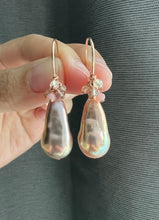 Load image into Gallery viewer, Rainbow Purple-Pink Freshwater Pearls &amp; Gem Earrings