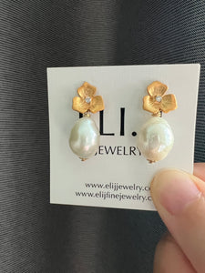 Ivory Pearls on Floral Earring Studs