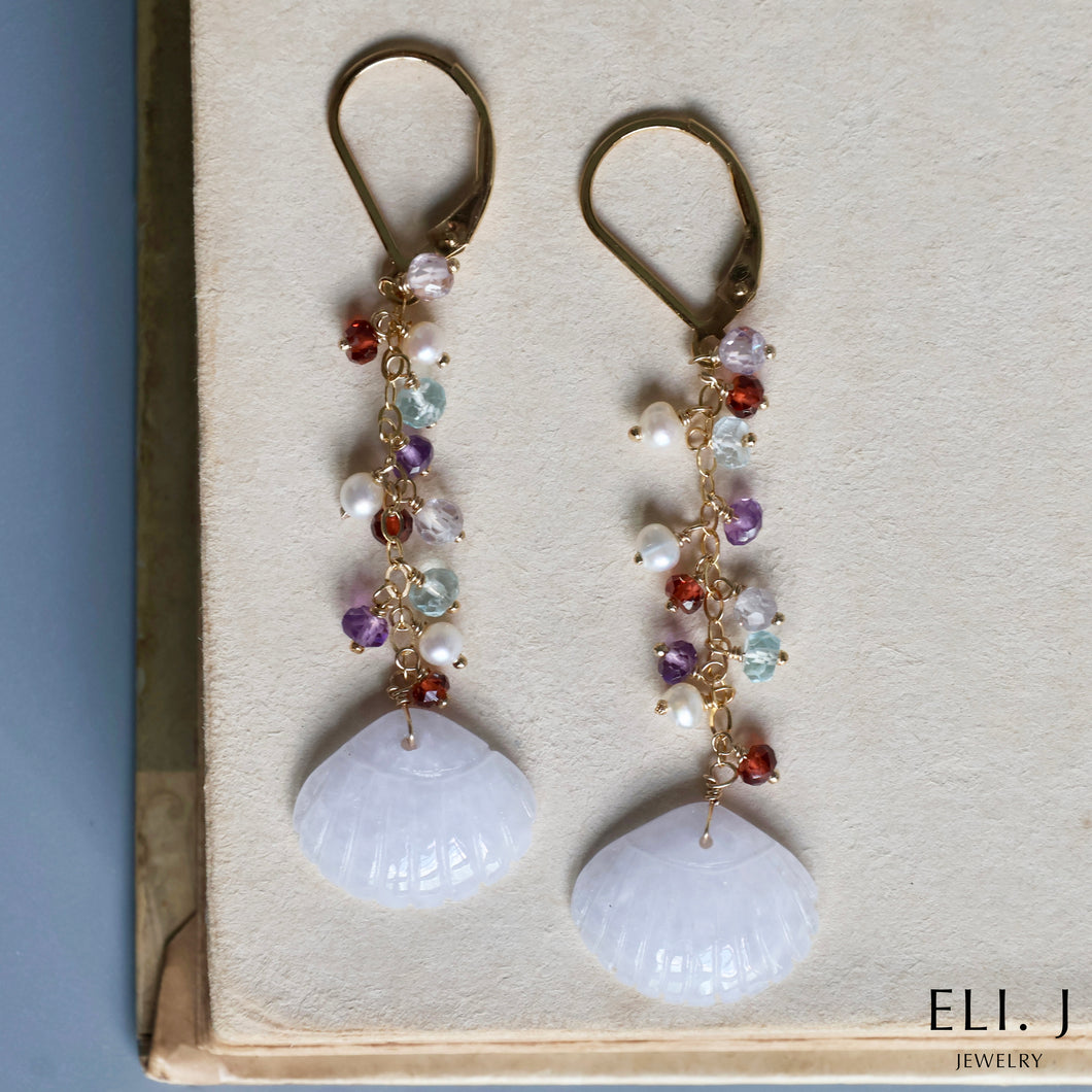 [Rare] Lavender Jadeite Shells & Gemstone Earrings