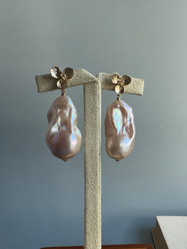 Peach-Pink Baroque Pearls Signature Floral Earring Studs