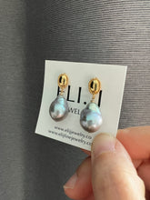 Load image into Gallery viewer, Silver Pearls on Gold Oval Earring Studs