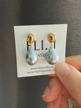 Load image into Gallery viewer, Silver Pearls on Gold Oval Earring Studs