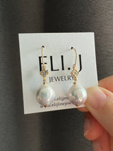 Load image into Gallery viewer, Lustrous Ivory Pearl Earrings 14KGF