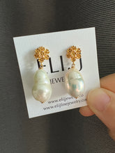 Load image into Gallery viewer, Large Ivory (Jelly Bean) Pearl Floral Earring Studs
