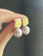 Load image into Gallery viewer, Rare Large Deep Pink Edison Pearl Earrings