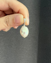 Load image into Gallery viewer, Ivory Pearl Pendants (Gold/Silver)