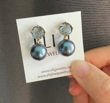 Load image into Gallery viewer, Large Black Freshwater Pearls, Grey Glass Stud Earrings