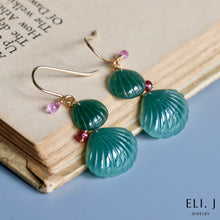 Load image into Gallery viewer, Mama &amp; Baby Type A Burmese Jade Shells Earrings