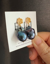 Load image into Gallery viewer, Peacock Black Baroque Pearl Earrings 14KGF