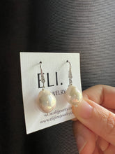 Load image into Gallery viewer, Ivory Rainbow Pearl Silver Earrings