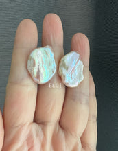 Load image into Gallery viewer, [RARE] XL Pink-RAINBOW FW Keshi Pearl Earring Studs