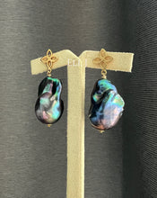 Load image into Gallery viewer, Black Peacock Baroque Pearl Fleur de Lis Gold Studs