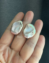 Load image into Gallery viewer, [RARE] XL Pink FW Keshi Pearl Earring Studs