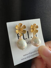 Load image into Gallery viewer, Ivory Pearls on Large Floral Earring Studs