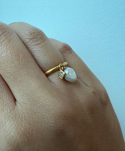 3 Pearl & Charm Goldplated Rings