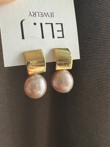 Large Pink Pearls Modern Earrings