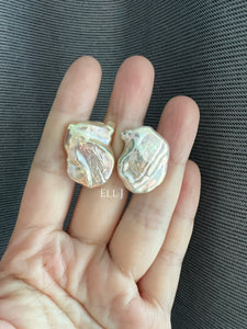 [VERY RARE] XL Keshi Pearl (Natural Gold-Peach Color) Earring Studs