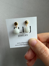 Load image into Gallery viewer, Green Jade Apples, Gold Stud Earrings