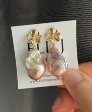 Load image into Gallery viewer, Peach-Rainbow Baroque Pearl Earrings 14KGF