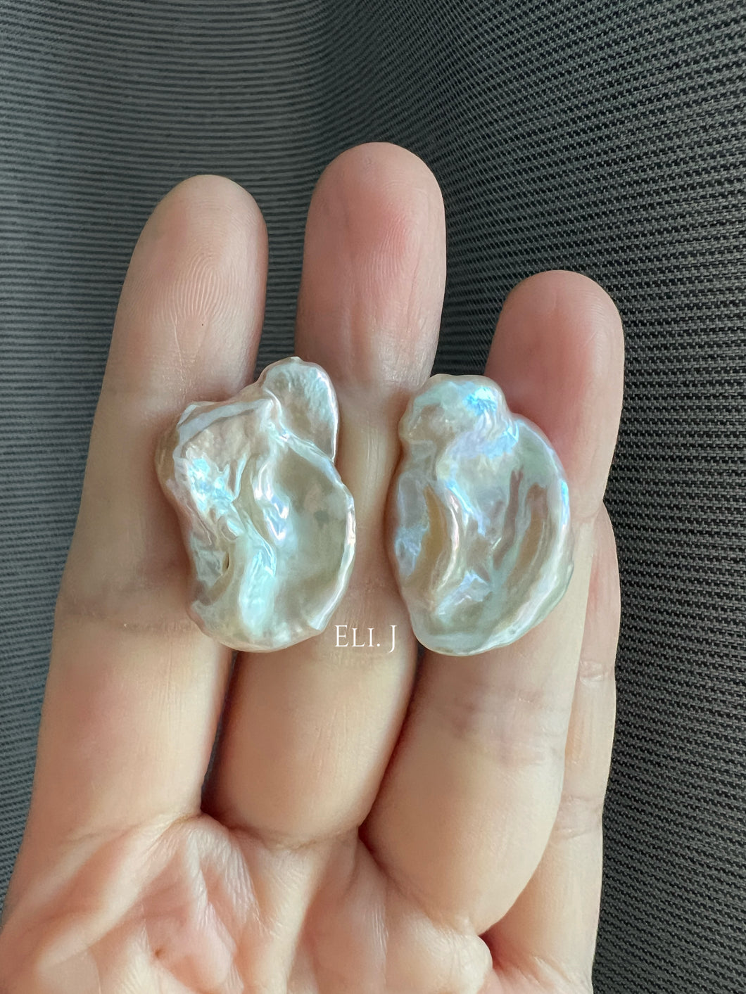 [VERY RARE] XL Keshi Pearl (Natural Pink-Peach Color) Earring Studs