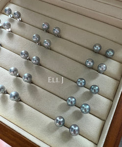 [18K SOLID GOLD] 8-8.5mm Silver Blue Japanese Akoya Pearl Earring Studs