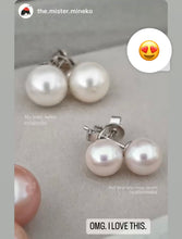 Load image into Gallery viewer, Ivory Pink 8-8.5mm Freshwater Round Pearl Earring Studs