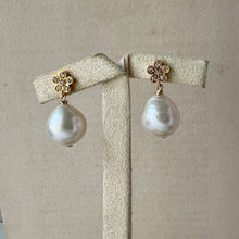 Load image into Gallery viewer, Ivory Pearls, Daisy 14kGF Earring Studs