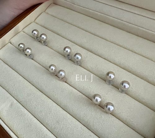 [18K SOLID GOLD] RARE 7-7.5mm Japanese Ivory Green Akoya Pearl Earring Studs