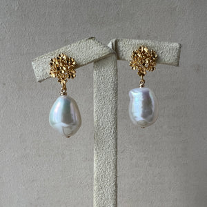 Quirky Ivory Pearls, Bouquet Earring Studs