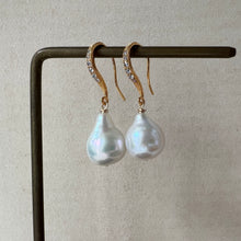 Load image into Gallery viewer, Ivory Drop Pearls, Zirconia Gold Hooks