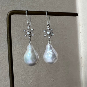Snowflake & Ivory Pearls 925 Silver Earrings