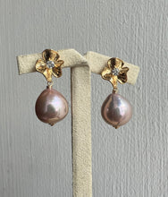 Load image into Gallery viewer, Pink Edison Pearls Flower Earrings