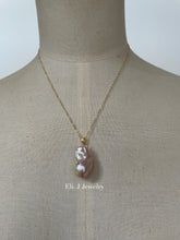Load image into Gallery viewer, Peach Rainbow Baroque Pearl Necklace 14kGF
