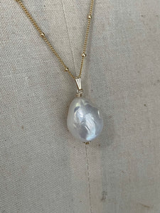 Large Ivory Pearl on 14kGF Necklace
