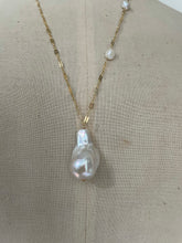 Load image into Gallery viewer, Ivory Baroque Pearl, Keshi Pearls on 14kGF Necklace