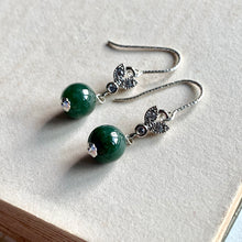 Load image into Gallery viewer, Deep Green Jade &amp; Silver Bees 925 Earrings