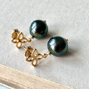 AA Chubby Peacock Pink Tahitian Fleur De Lis Studs