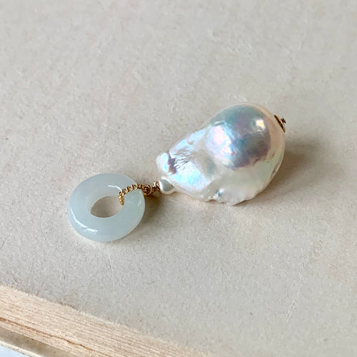 AAA White Baroque Pearl & Jade Pendant