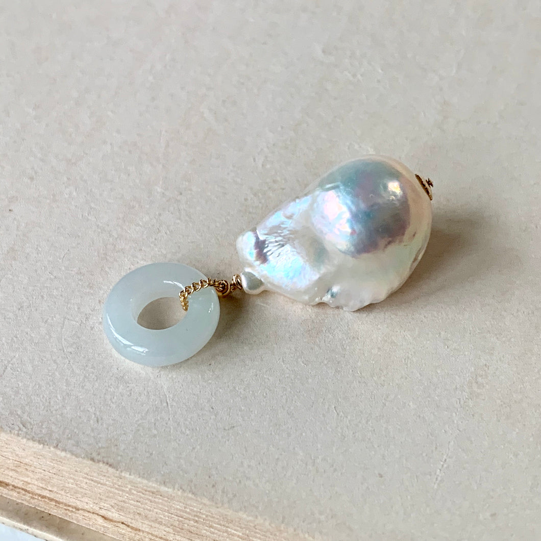 AAA White Baroque Pearl & Jade Pendant