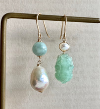 Load image into Gallery viewer, Apple-Green Jade Piggie &amp; Pearl 14kGF Earrings