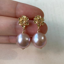Load image into Gallery viewer, AAA Pink Round Edison Pearls Floral Studs