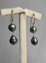 Load image into Gallery viewer, Circle Tahitian Double Pearls 14kRGF Earrings