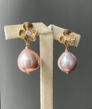 Load image into Gallery viewer, Pink Edison Pearls Flower Earrings