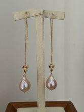 Load image into Gallery viewer, Peach Drop Edison Pearls &amp; Bees 14kGF Threaders