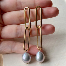 Load image into Gallery viewer, Silver Baroque Pearls on Starement Gold Links