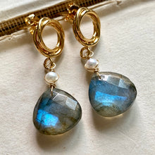 Load image into Gallery viewer, Labradorite &amp; Pearl Gold Earrings