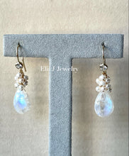Load image into Gallery viewer, Winter 1: Rainbow Moonstone, Pearls 14kGF Earrings